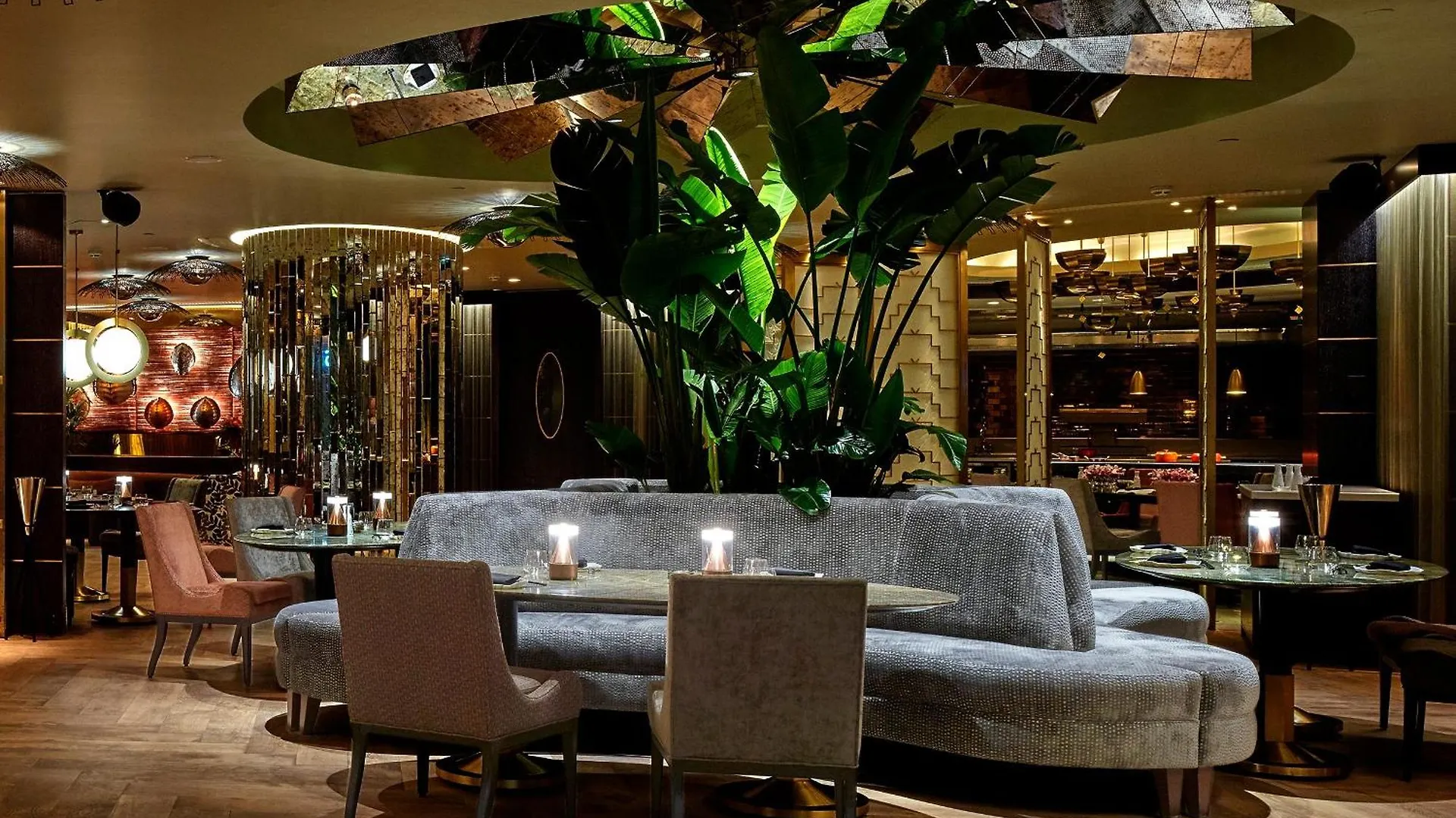 Hotel Raffles Istanbul 5*,